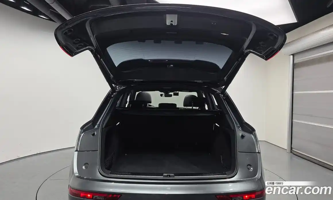 Audi Q5 2021 2.0 Автомат в Москве № 162531, фото 16