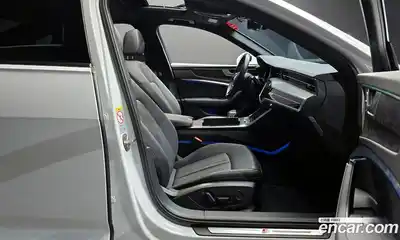 Audi A6 2020 3.0 Автомат в Москве № 163347, миниатюра 4