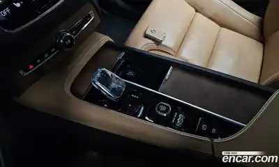 Volvo XC90 2020 2.0 Автомат в Москве № 164591, миниатюра 9