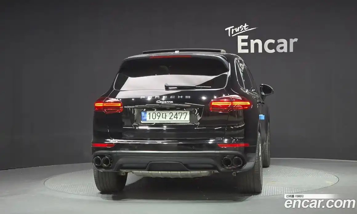 Porsche Cayenne 2018 3.6 Автомат в Москве № 165445, фото 15