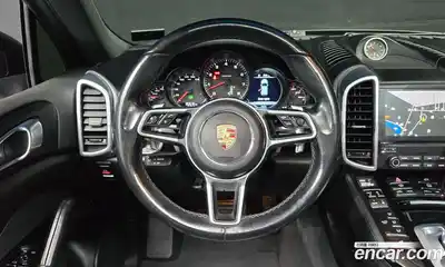 Porsche Cayenne 2018 3.6 Автомат в Москве № 165445, миниатюра 4