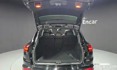 Porsche Cayenne 2018 3.6 Автомат в Москве № 165445, миниатюра 8