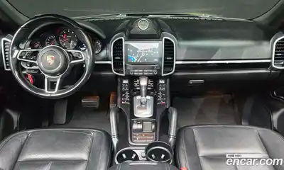 Porsche Cayenne 2018 3.6 Автомат в Москве № 165445, миниатюра 9