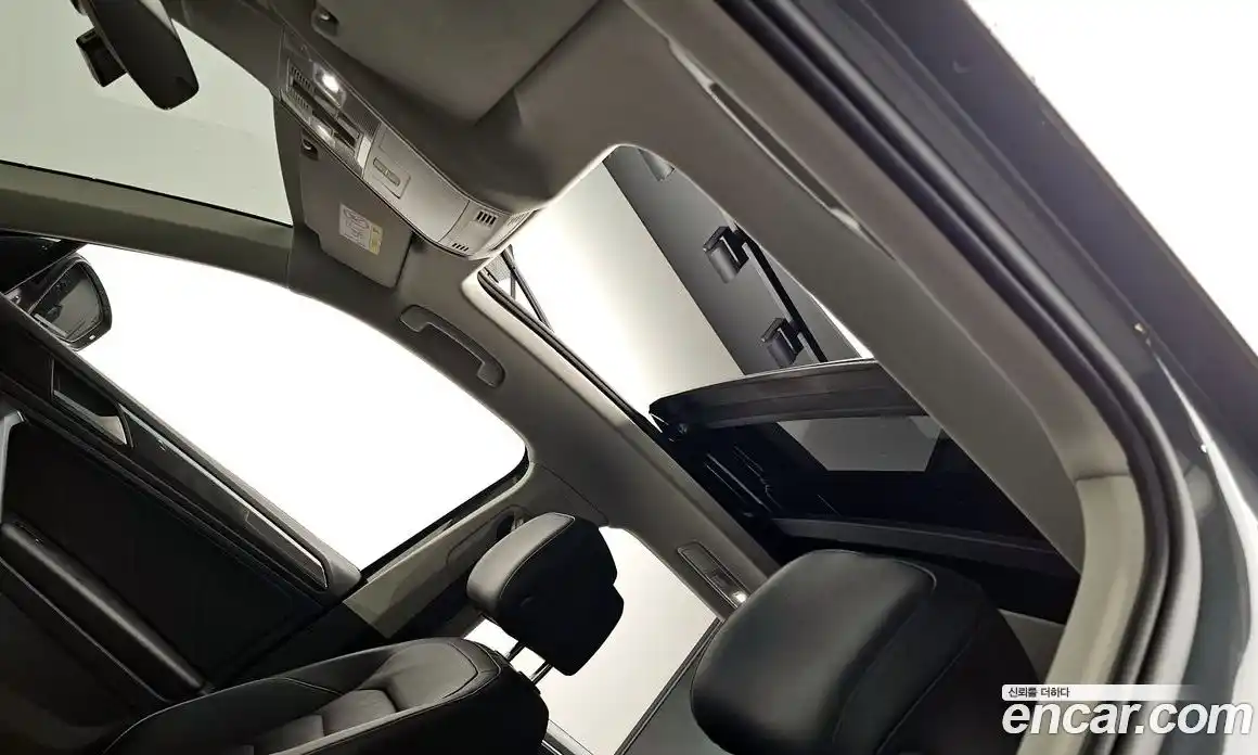 Volkswagen Tiguan 2023 2.0 Автомат в Москве № 168634, фото 17