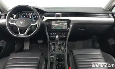 Volkswagen Passat, 2022