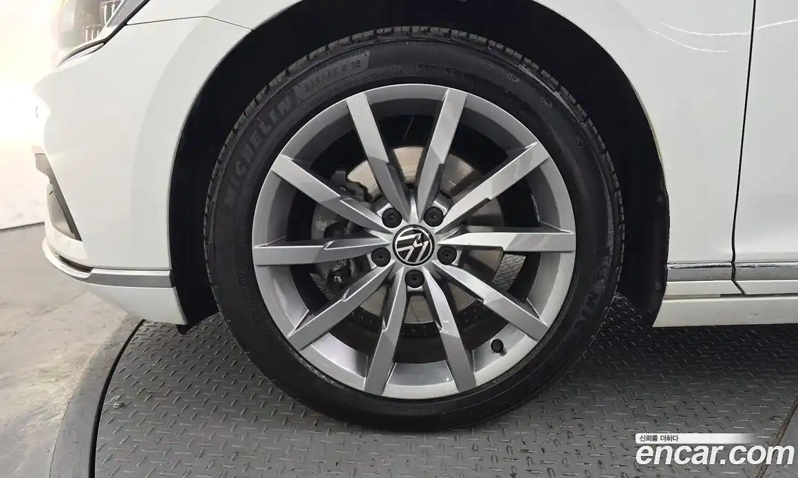 Volkswagen Passat 2022 2.0 Автомат в Москве № 168759, фото 13