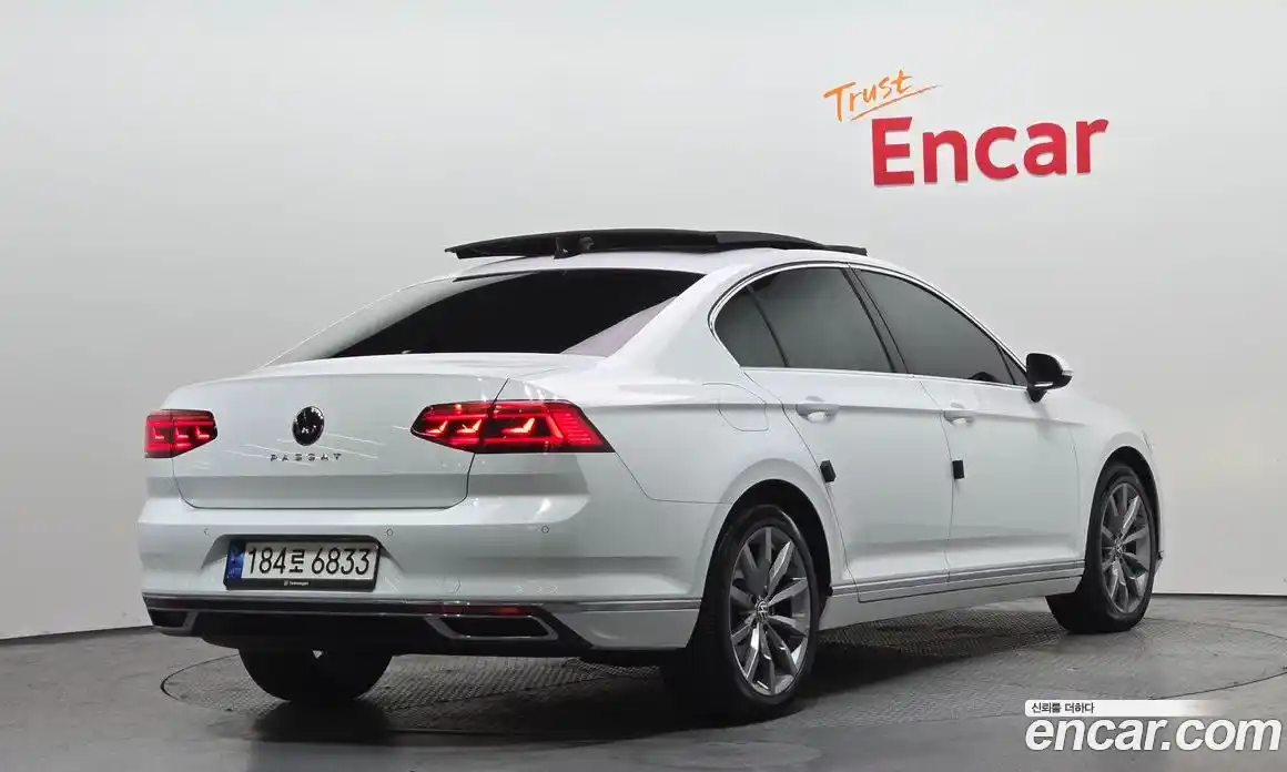 Volkswagen Passat 2022 2.0 Автомат в Москве № 168759, фото 16