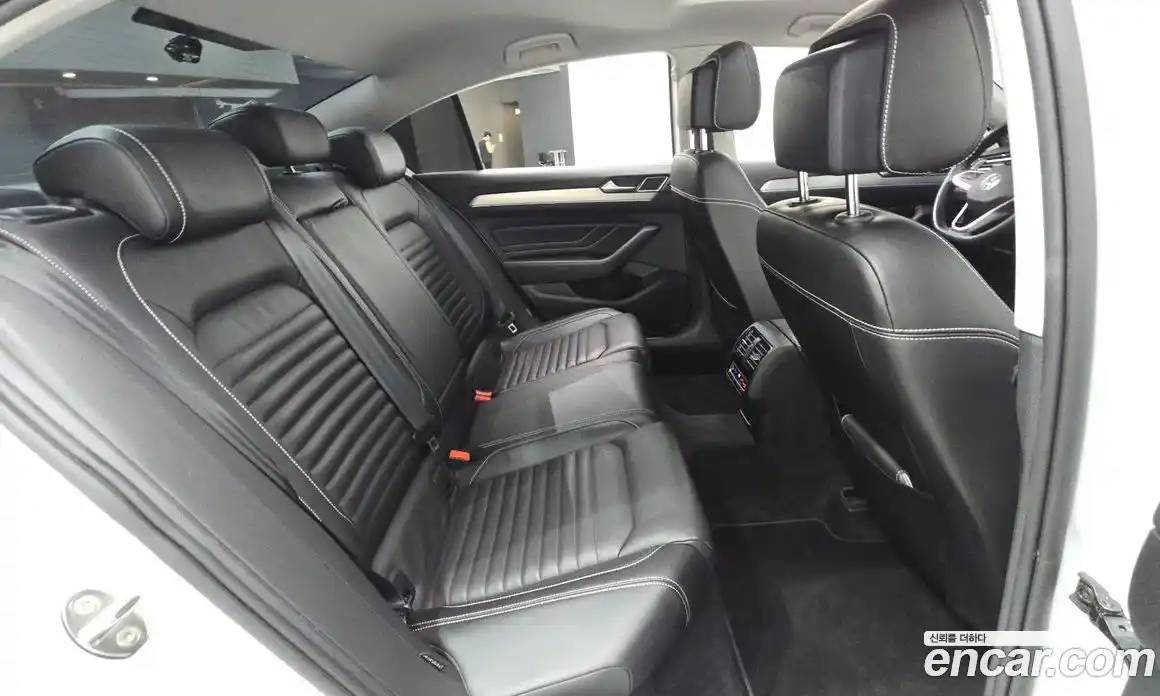 Volkswagen Passat 2022 2.0 Автомат в Москве № 168759, фото 8