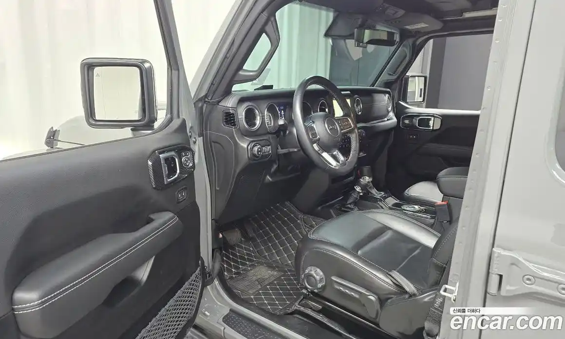 Jeep Wrangler 2023 2.0 Автомат в Москве № 169393, фото 15