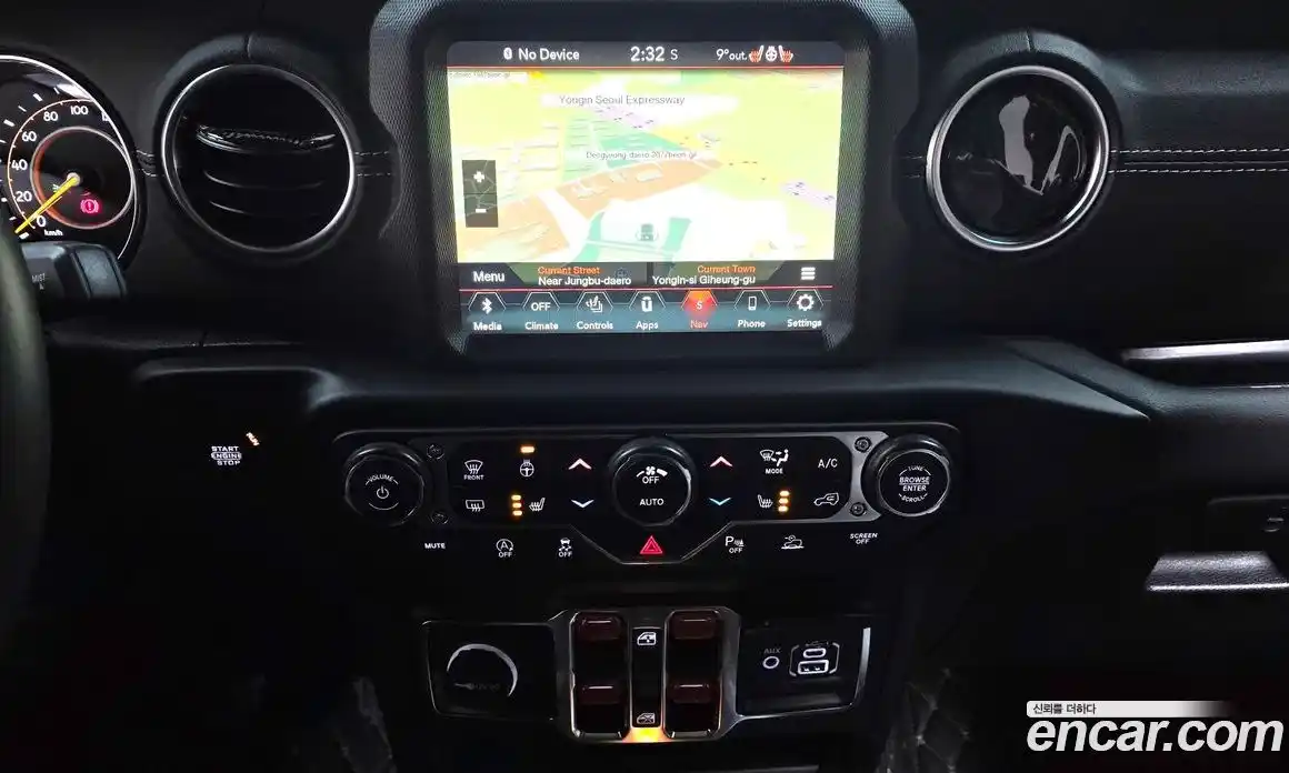 Jeep Wrangler 2023 2.0 Автомат в Москве № 169393, фото 9