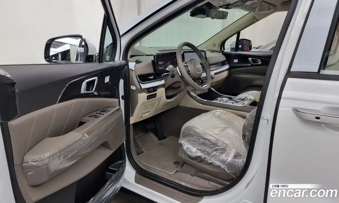 Kia Canival 2024 1.6 Автомат в Москве № 16941, фото 14