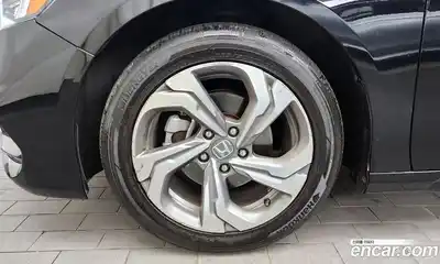 Honda Accord 2018 1.5 Автомат в Москве № 170541, миниатюра 4