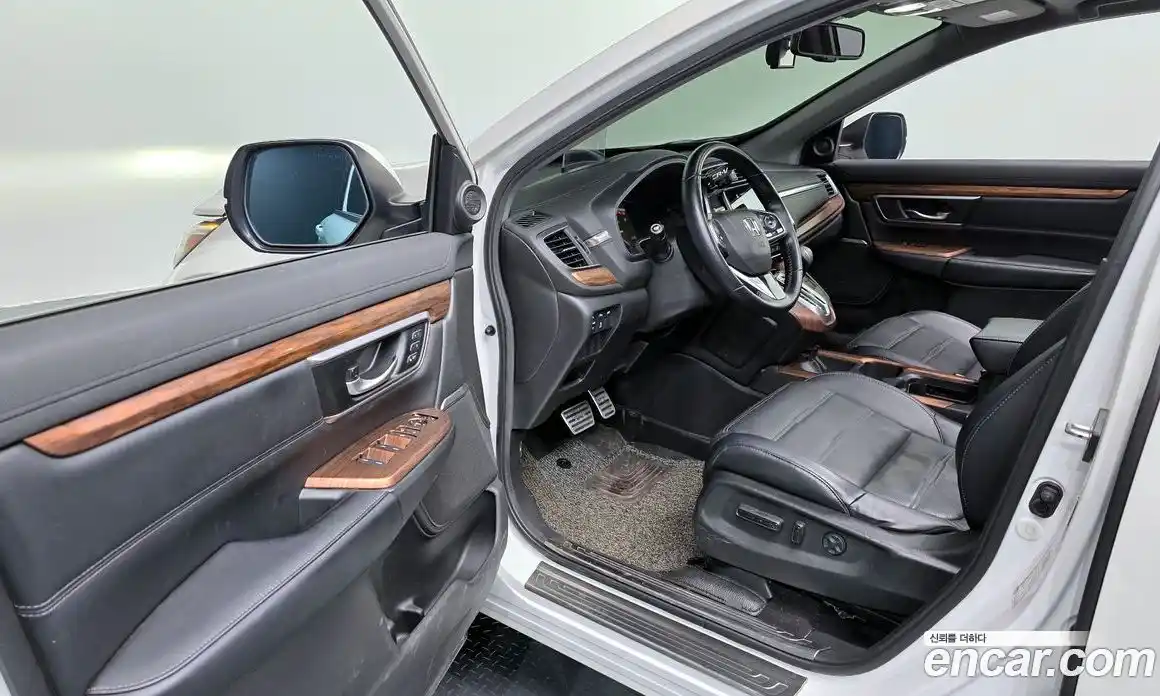 Honda CR-V 2017 1.5 Автомат в Москве № 170562, фото 8