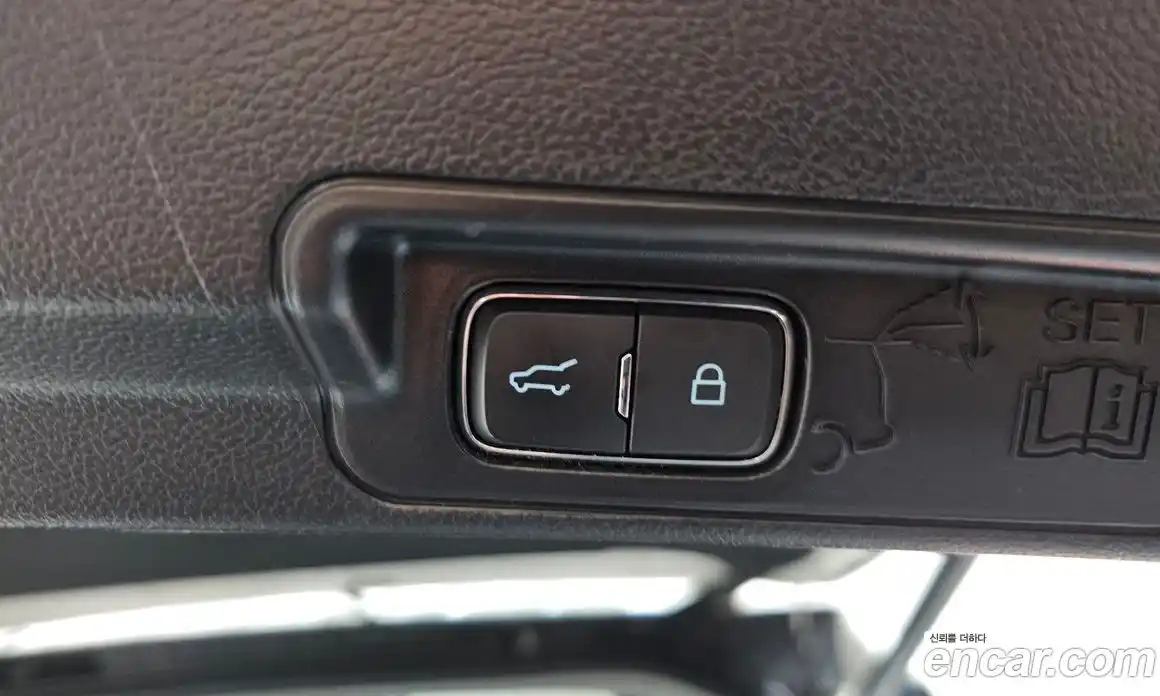 Ford Explorer 2021 2.3 Автомат в Москве № 170804, фото 12