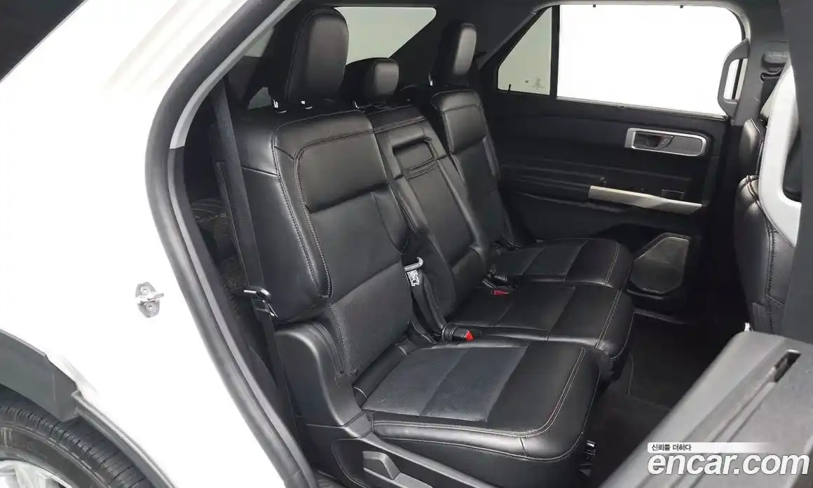 Ford Explorer 2021 2.3 Автомат в Москве № 170804, фото 4