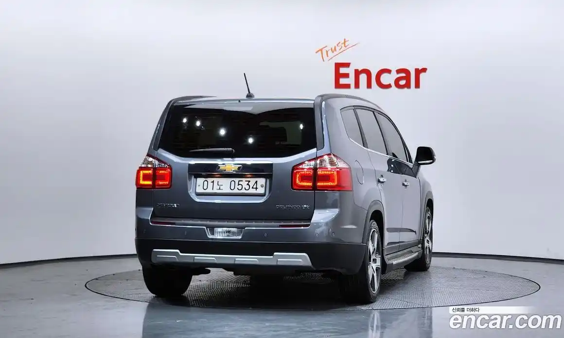 Chevrolet Orlando 2016 2.0 Автомат в Москве № 174694, фото 3