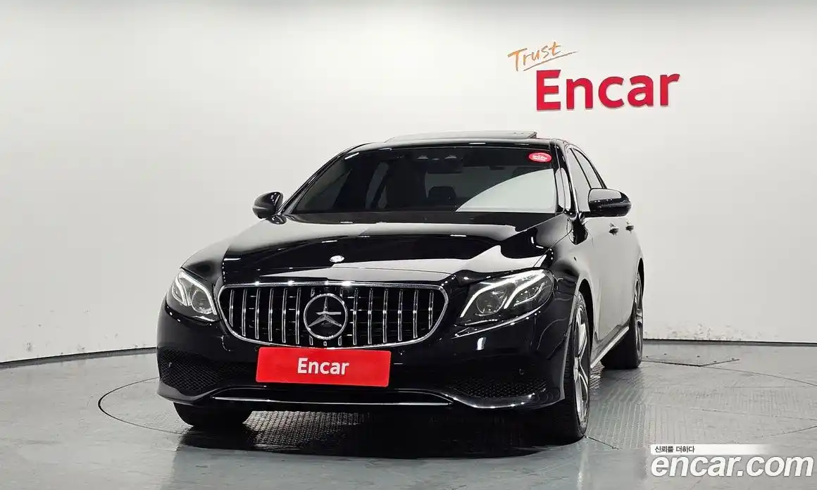 Mercedes-Benz E-Class 2017 2.0 Автомат в Москве № 178917, фото 17