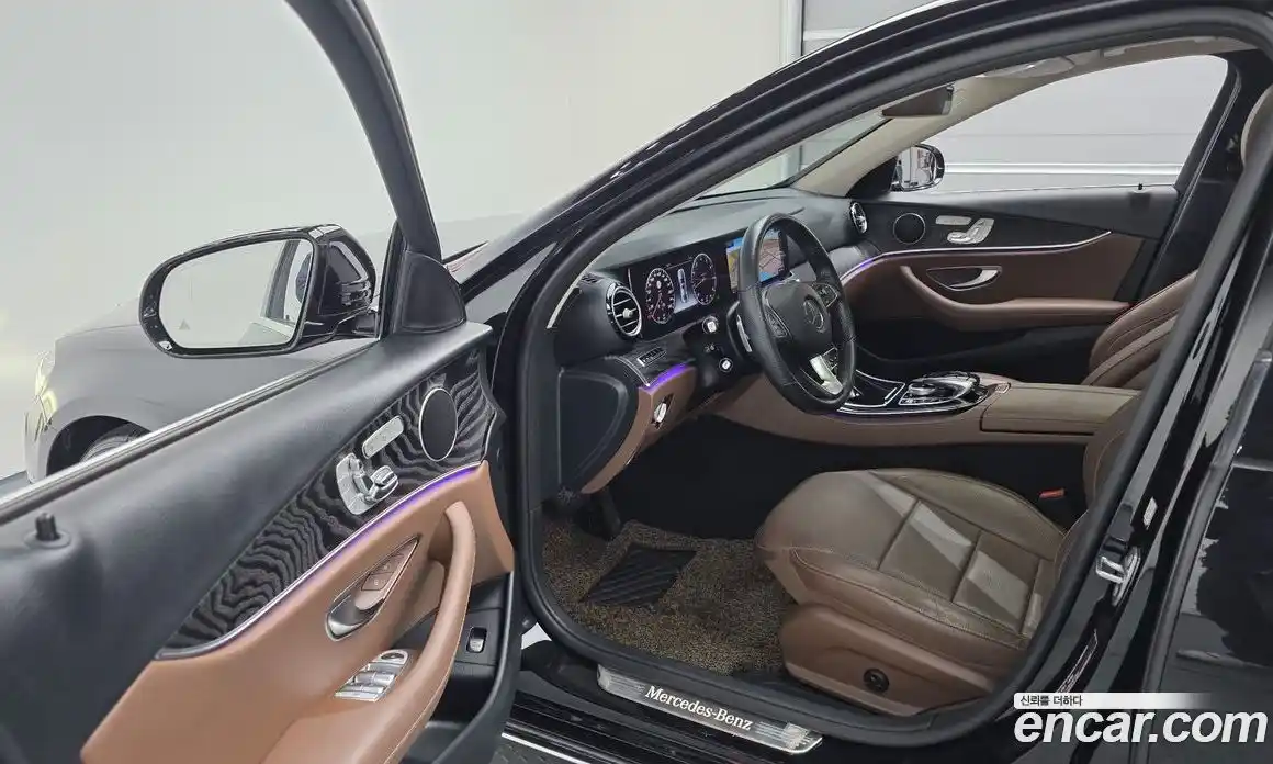 Mercedes-Benz E-Class 2017 2.0 Автомат в Москве № 178917, фото 9