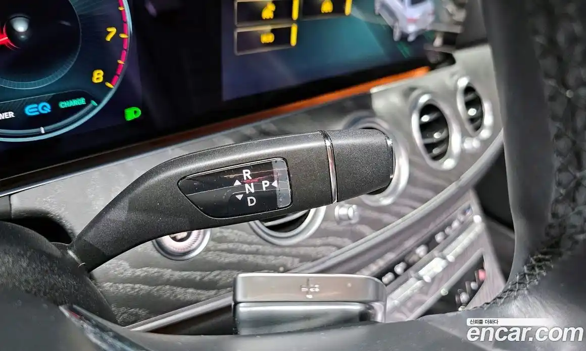 Mercedes-Benz E-Class 2023 2.0 Автомат в Москве № 180313, фото 17