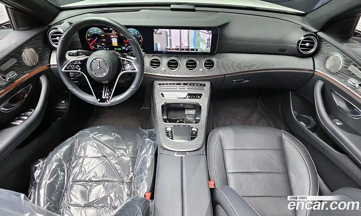 Mercedes-Benz E-Class 2023 2.0 Автомат в Москве № 180313, фото 4