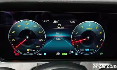 Mercedes-Benz E-Class 2023 2.0 Автомат в Москве № 180313, миниатюра 5