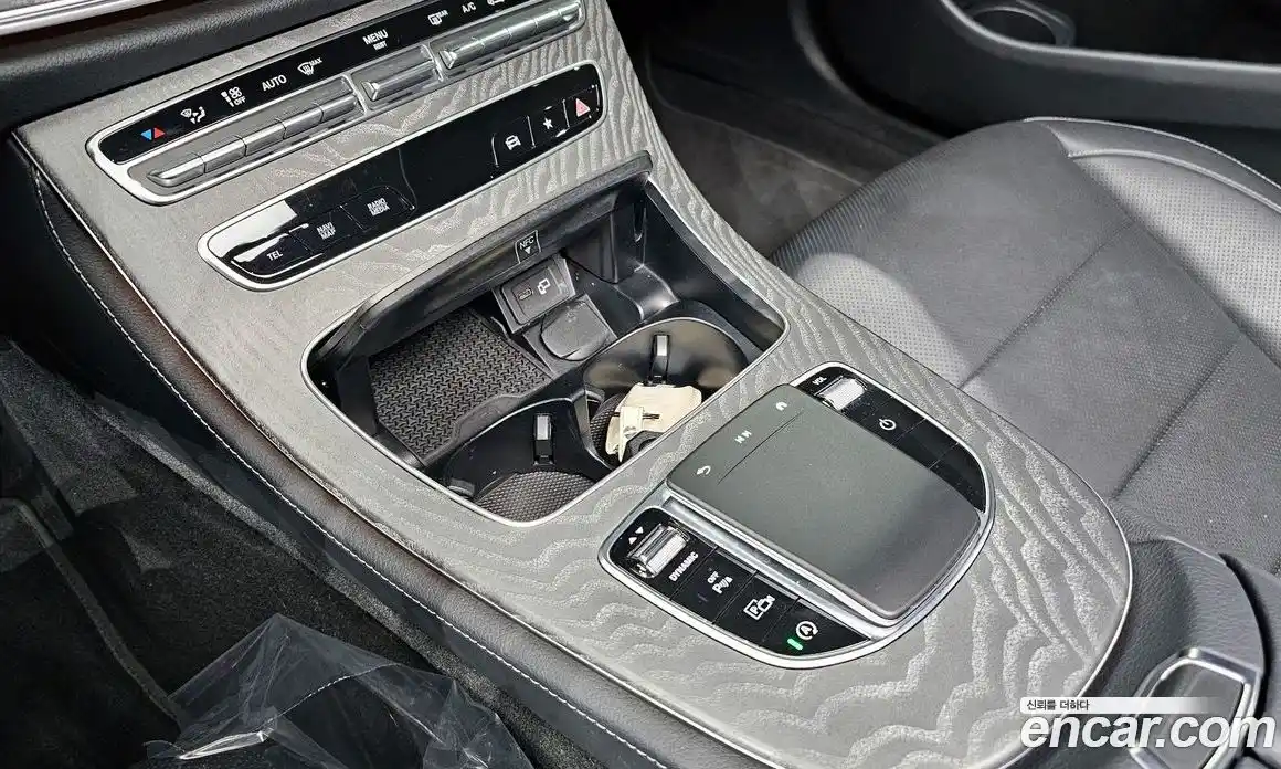 Mercedes-Benz E-Class 2023 2.0 Автомат в Москве № 180313, фото 9