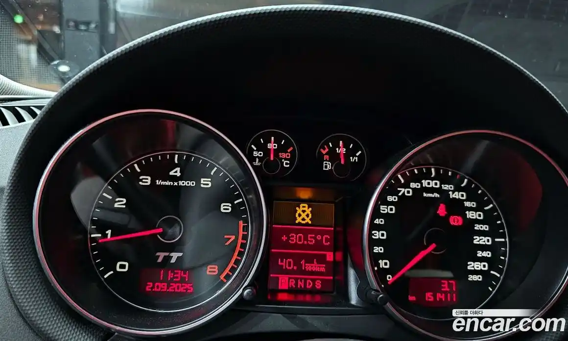 Audi TT 2008 2.0 Автомат в Москве № 183402, фото 13