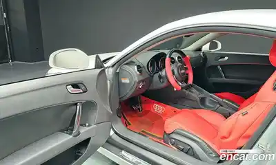 Audi TT 2008 2.0 Автомат в Москве № 183402, миниатюра 7