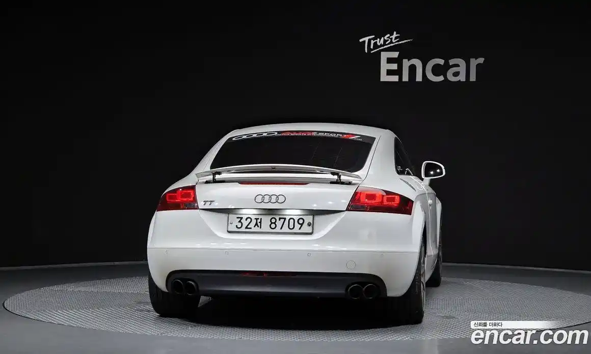 Audi TT 2008 2.0 Автомат в Москве № 183402, фото 8