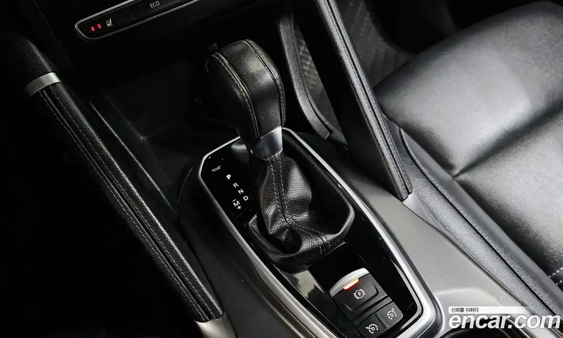 Renault QM6 2023 2.0 Автомат в Москве № 184436, фото 3