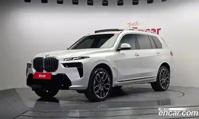 BMW X7 2024 3.0 Автомат в Москве № 188365, миниатюра 2