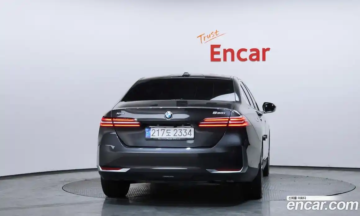 BMW 5-Series 2024 2.0 Автомат в Москве № 188698, фото 11