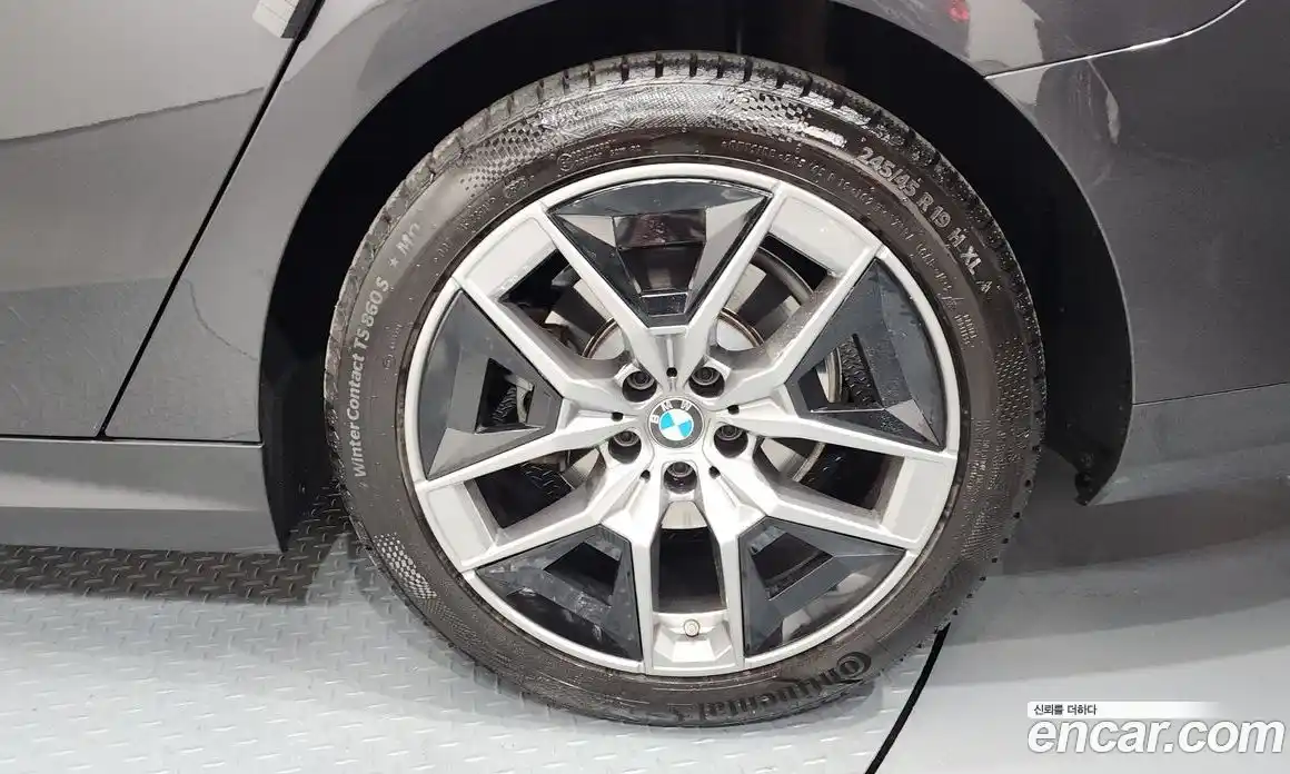 BMW 5-Series 2024 2.0 Автомат в Москве № 188698, фото 18