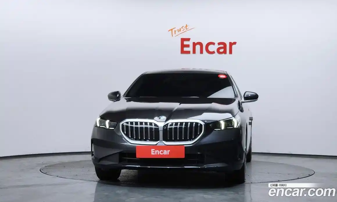 BMW 5-Series 2024 2.0 Автомат в Москве № 188698, фото 3