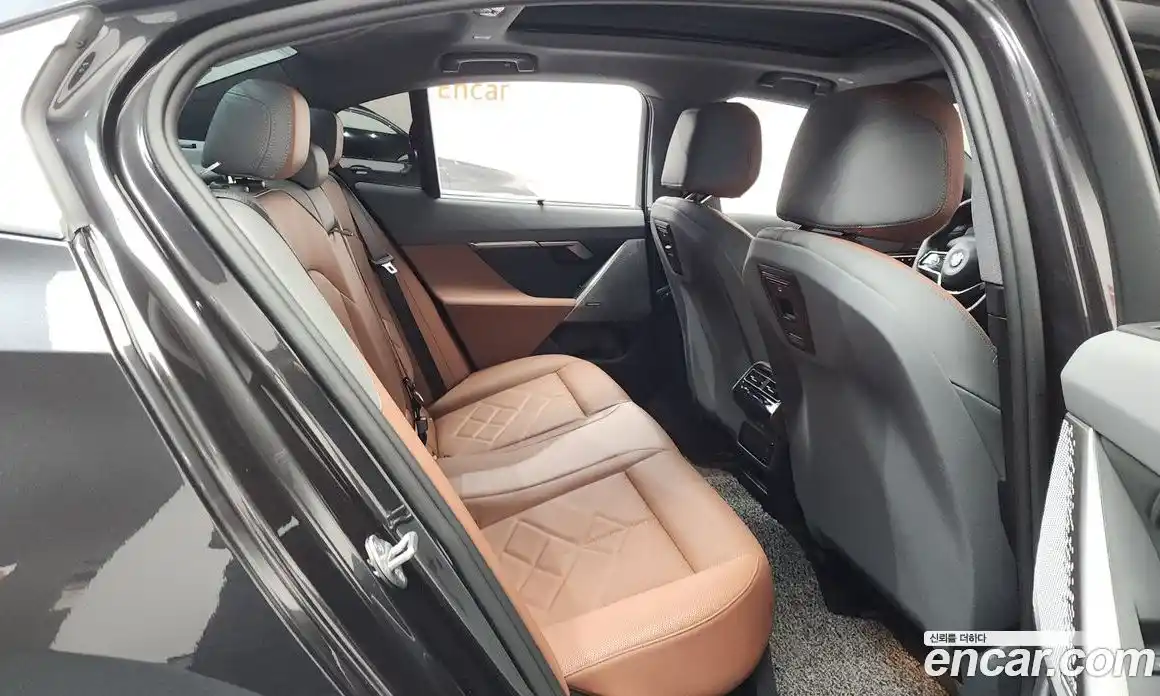 BMW 5-Series 2024 2.0 Автомат в Москве № 188698, фото 10