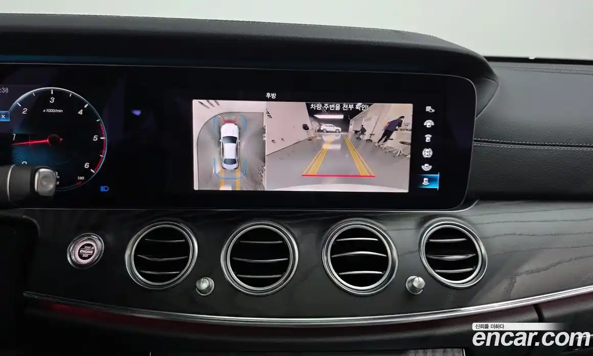 Mercedes-Benz E-Class 2021 1.9 Автомат в Москве № 192234, фото 18