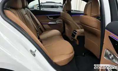 Mercedes-Benz E-Class 2026 2.0 Автомат в Москве № 193693, миниатюра 4