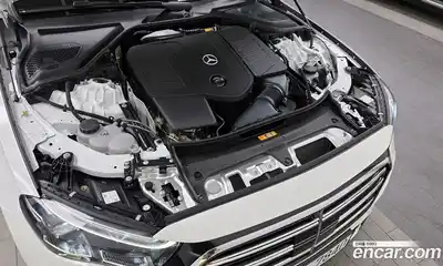 Mercedes-Benz E-Class 2026 2.0 Автомат в Москве № 193693, миниатюра 9