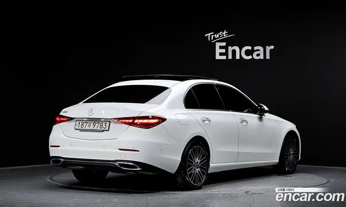 Mercedes-Benz C-Class 2024 2.0 Автомат в Москве № 193793, фото 15