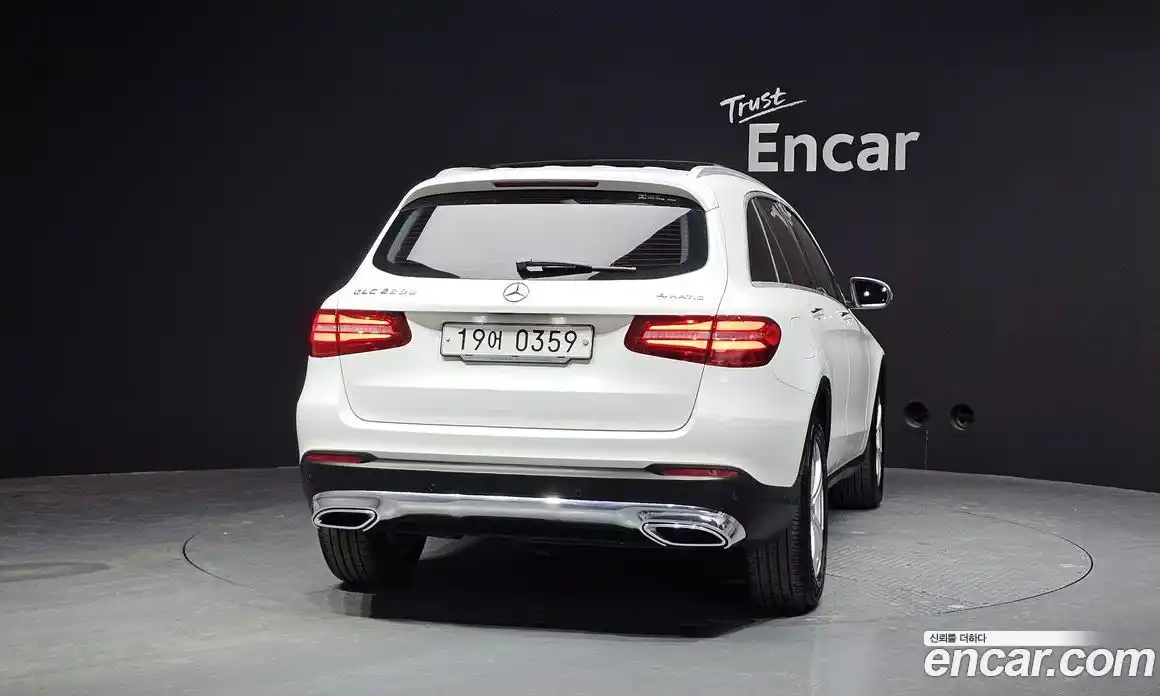 Mercedes-Benz GLC-Class 2016 2.1 Автомат в Москве № 194249, фото 13