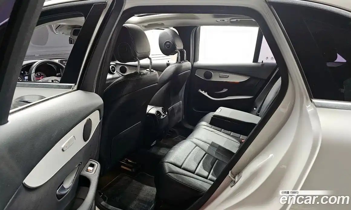 Mercedes-Benz GLC-Class 2016 2.1 Автомат в Москве № 194249, фото 9