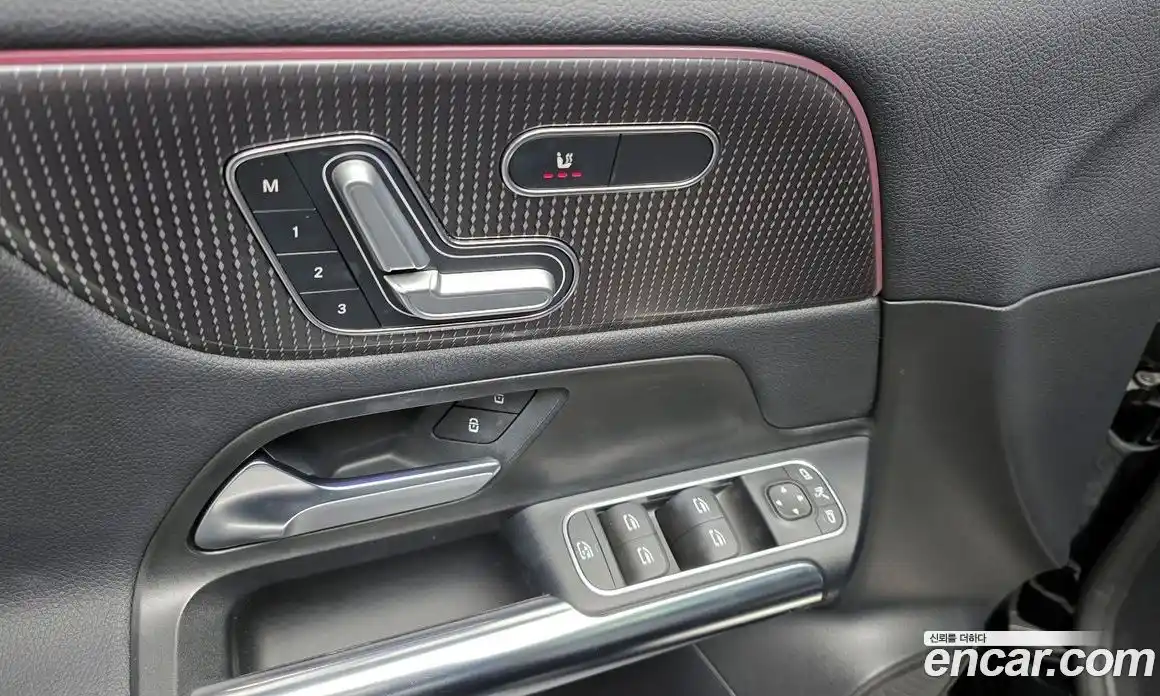 Mercedes-Benz GLA-Class 2021 2.0 Автомат в Москве № 195007, фото 7