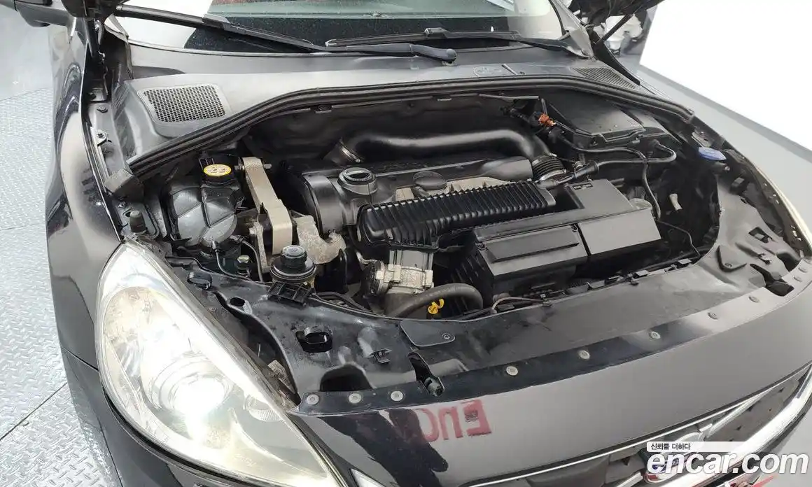 Volvo S60 2012 2.5 Автомат в Москве № 195620, фото 8