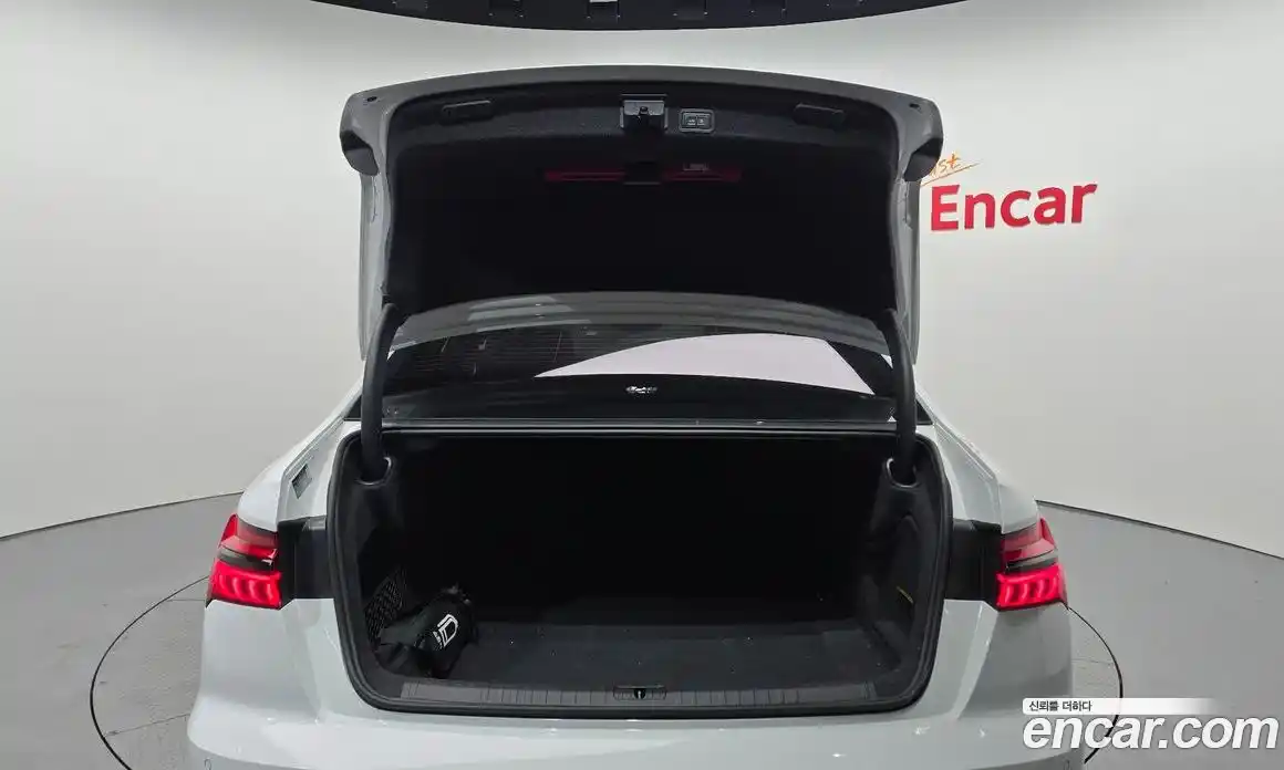 Audi A6 2025 2.0 Автомат в Москве № 195942, фото 11