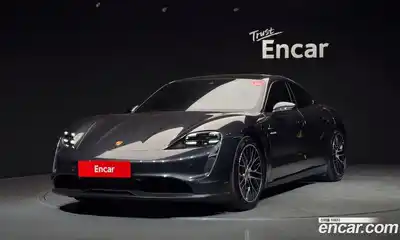 Porsche Taycan 2022 0.1 Автомат в Москве № 197196, миниатюра 4