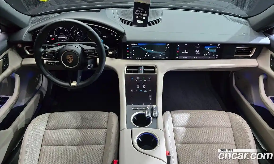 Porsche Taycan 2022 0.1 Автомат в Москве № 197196, фото 9