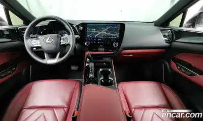 Lexus NX 2025 2.5 Автомат в Москве № 198806, миниатюра 2
