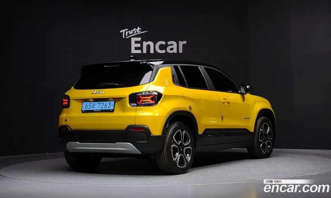 Jeep Avenger 2024 0.1 Автомат в Москве № 199414, фото 14