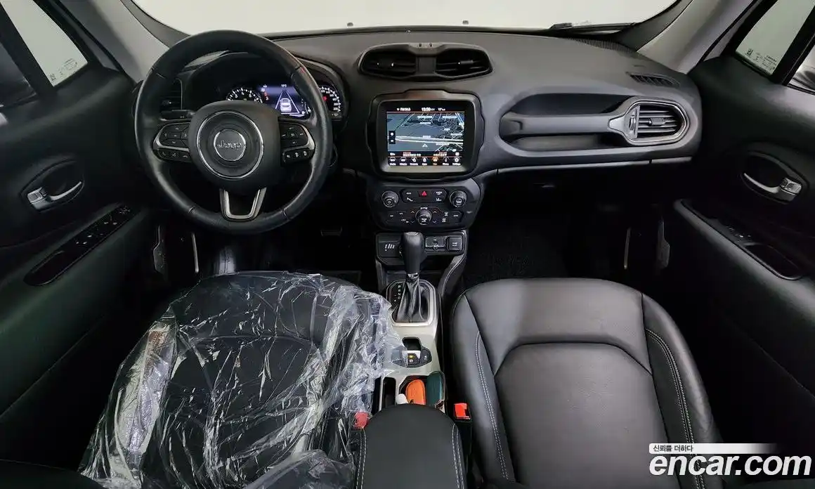 Jeep Renegade 2021 2.4 Автомат в Москве № 199439, фото 13