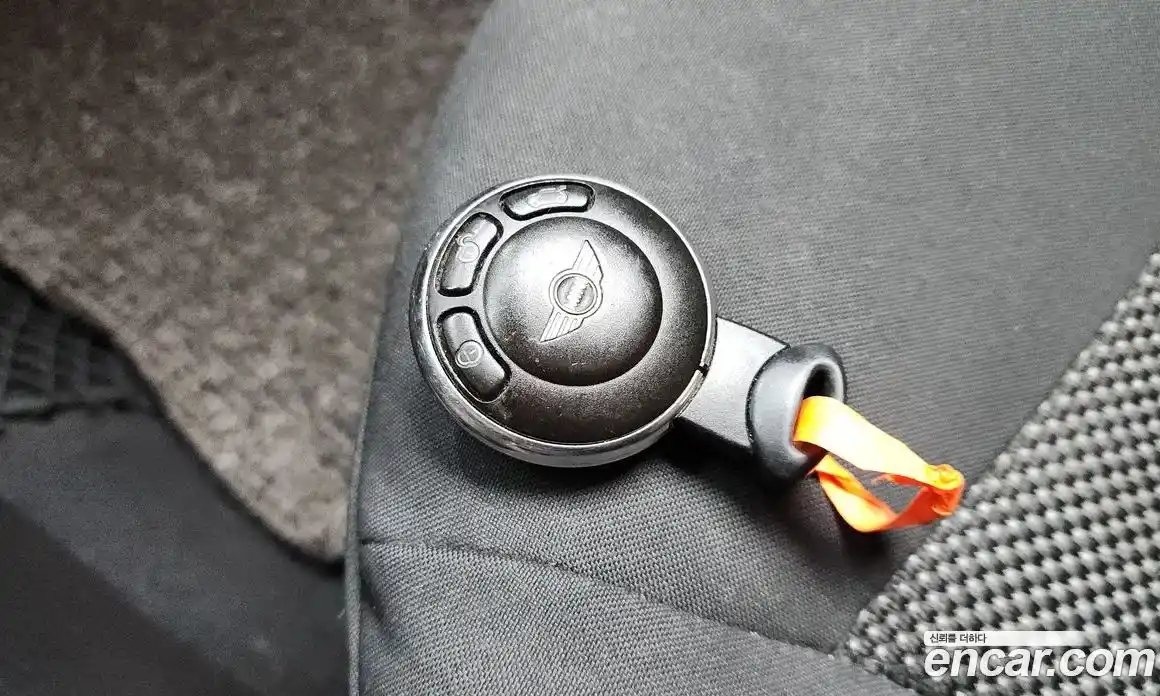 Mini Cooper 2011 1.6 Автомат в Москве № 200038, фото 10